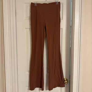 Lululemon Groove Nulu High Rise Flare Pant size 10